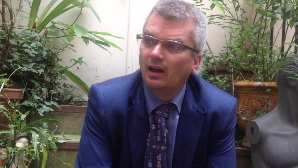 Interview Dr Mark McNaught title=