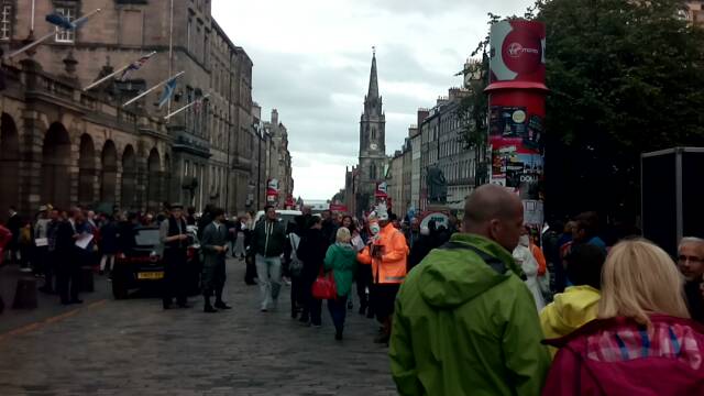 Edinburgh Festival Royal Mile title=