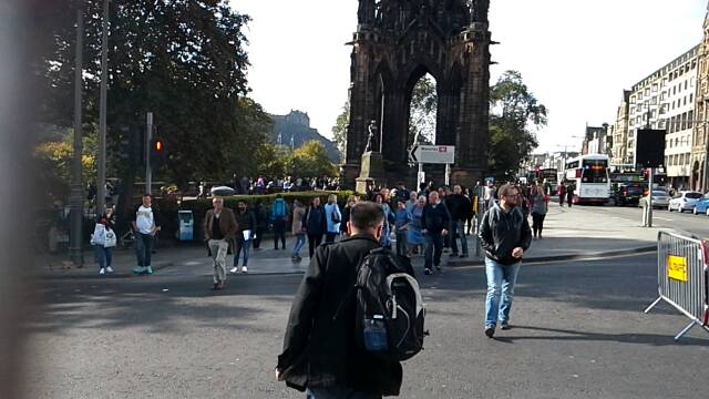 AYE to Refugees - NAE to Nazis title=