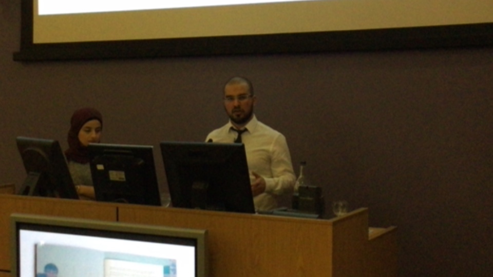 GRAMnet: the refugee crisis in Calais title=