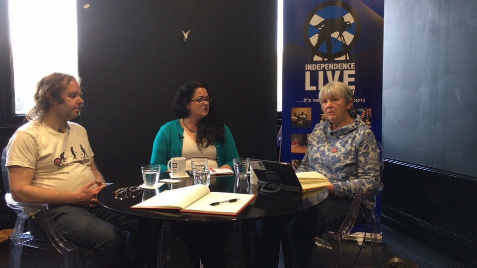 Fossils & Fracking are SO over title=