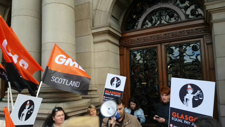 Living Rent Demo City Chamber's title=