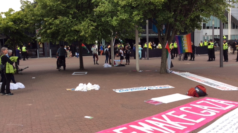 Stop Arming Apartheid terrorist Israel title=