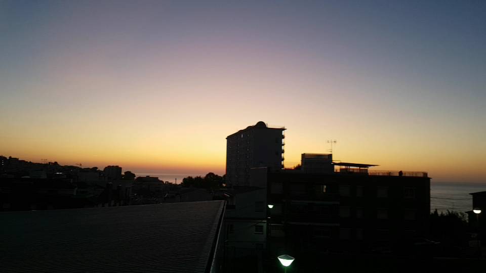Canet sunrise title=