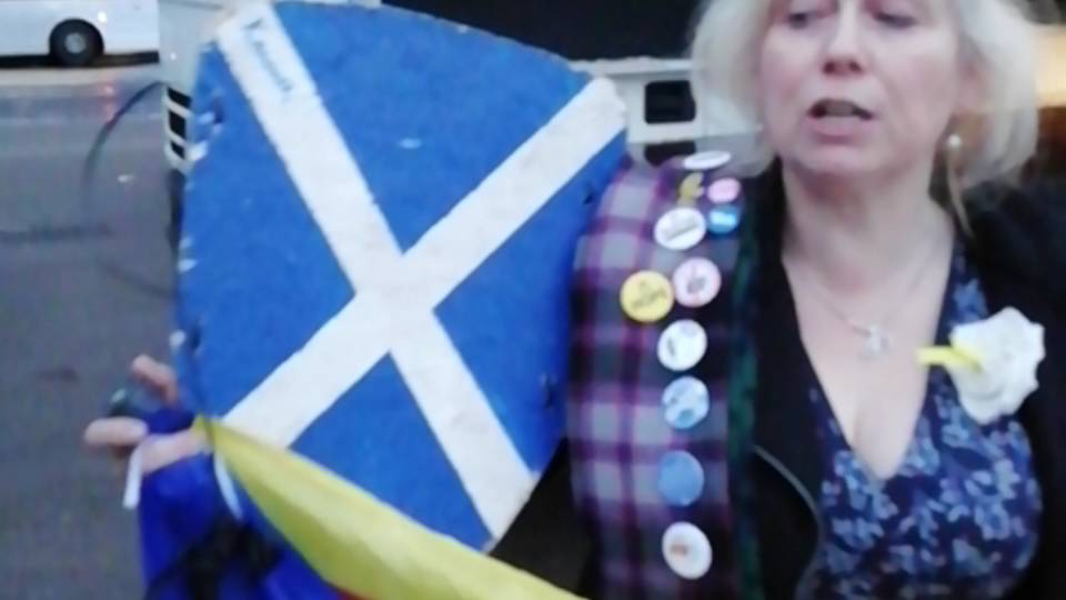 Scotland Calling - Welcome World! title=