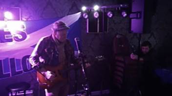 YesPollok Christmas Night Out title=