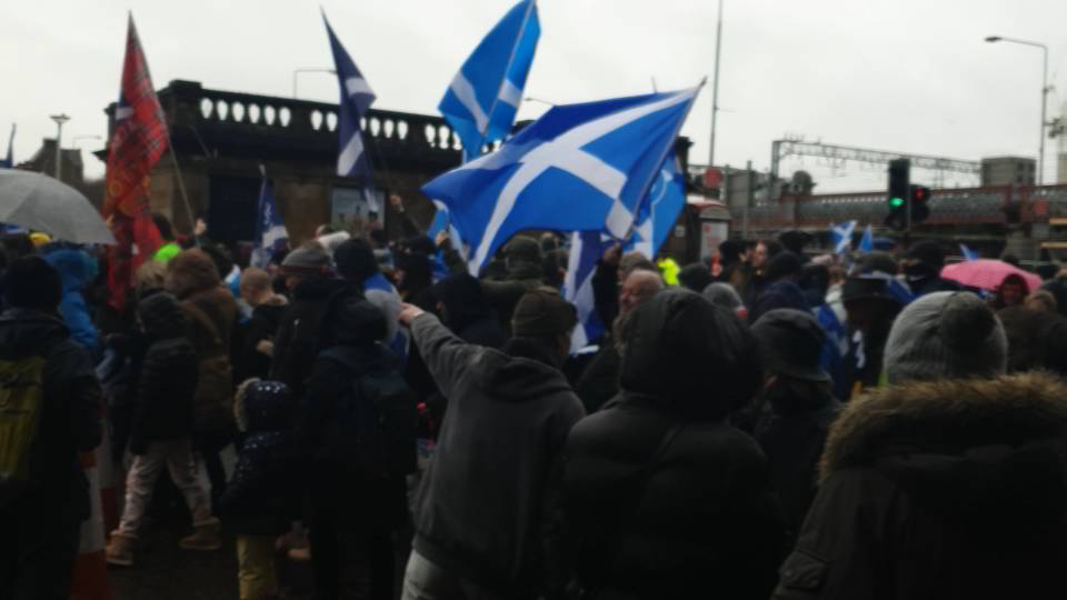 CAM 5 Passby - AUOB #indyref2020 title=