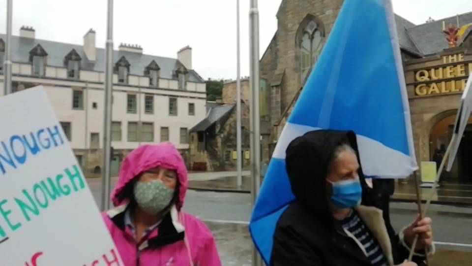 Hoop or Lose - 3 title=